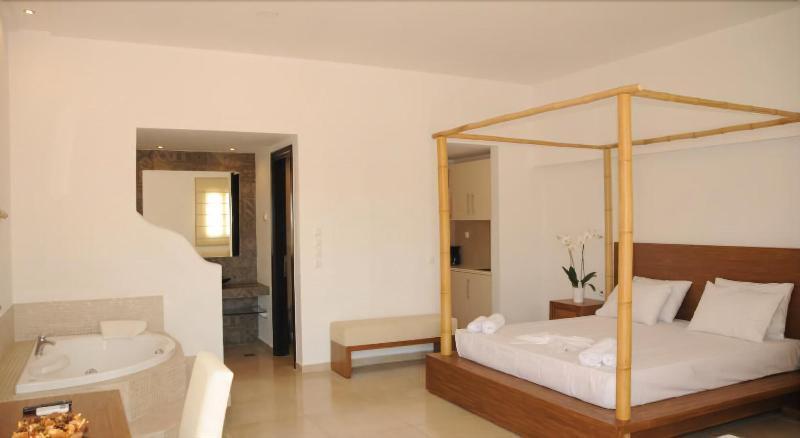 Queen Boutique Suites Mykonos Town Bagian luar foto