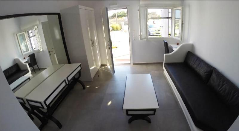 Queen Boutique Suites Mykonos Town Bagian luar foto