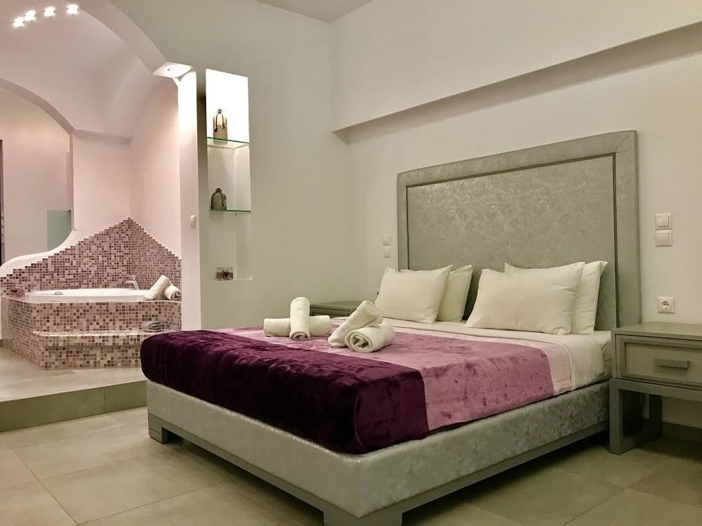Queen Boutique Suites Mykonos Town Bagian luar foto