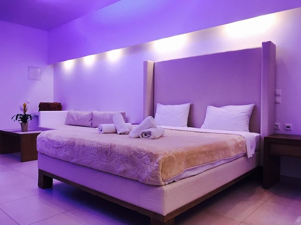 Queen Boutique Suites Mykonos Town Bagian luar foto