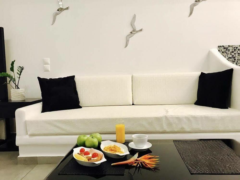 Queen Boutique Suites Mykonos Town Bagian luar foto