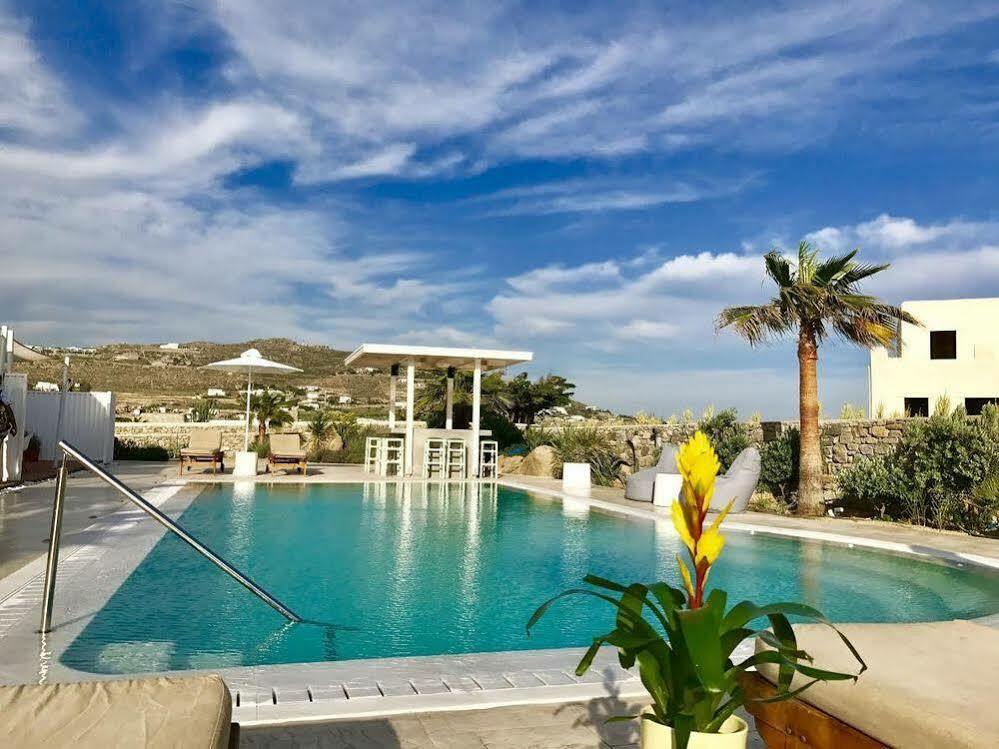 Queen Boutique Suites Mykonos Town Bagian luar foto
